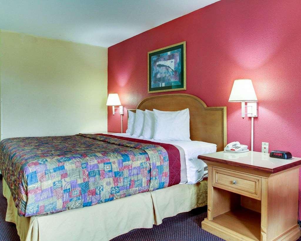Rodeway Inn Laurel Quarto foto